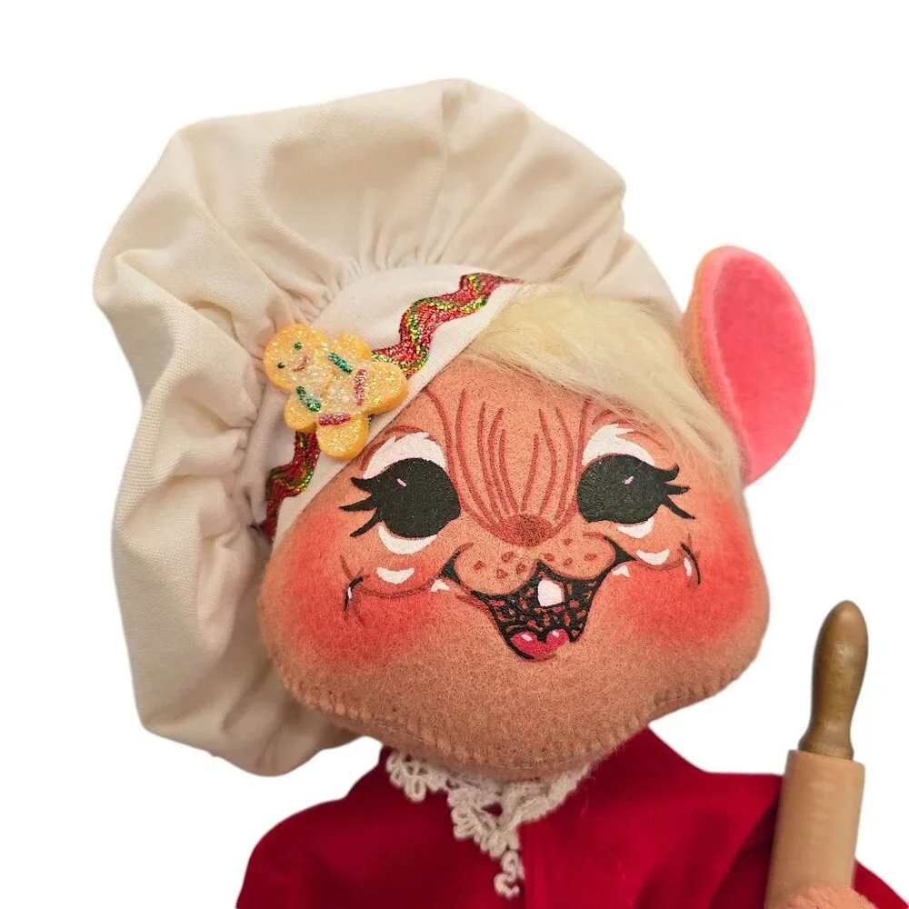Annalee 2008 Chef Mouse Doll Rolling Pin & Cookie Cutter 10